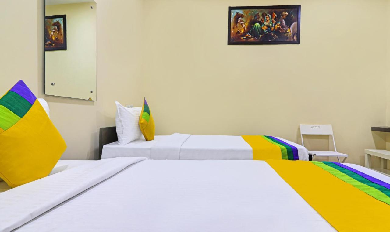Treebo Trip Airport Pride Inn Hyderabad Exterior photo
