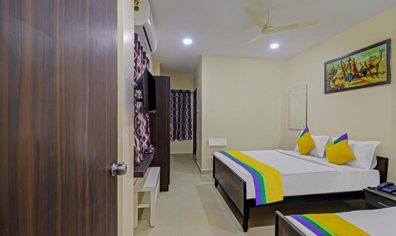 Treebo Trip Airport Pride Inn Hyderabad Exterior photo