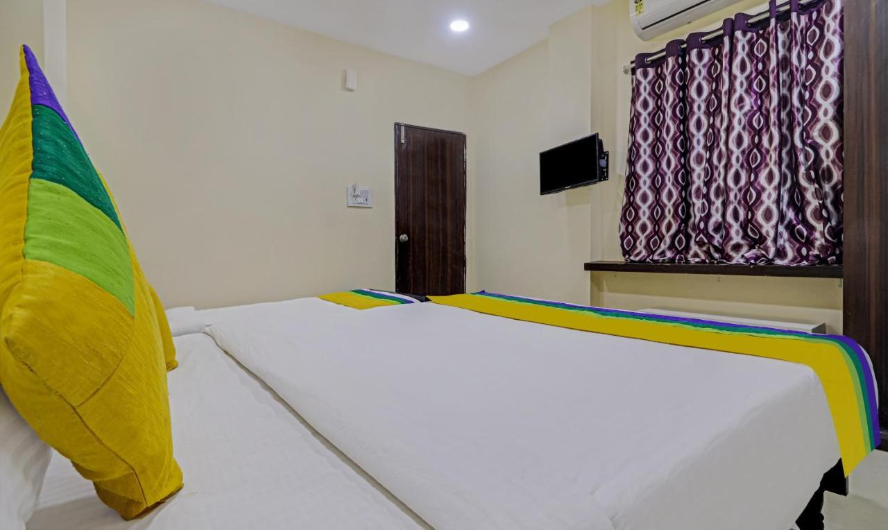 Treebo Trip Airport Pride Inn Hyderabad Exterior photo